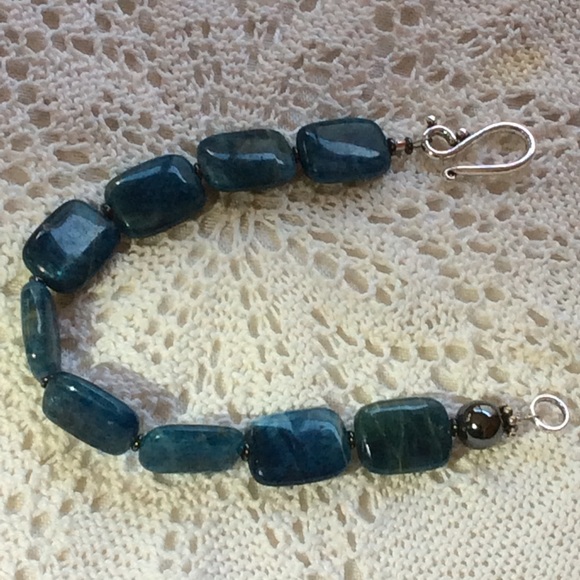 handmade Jewelry - Blue stone & hematite bracelet ⭐️handmade⭐️ NWT